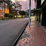 Aparta Estudio Amoblado 4 Medellin, San Joaquin