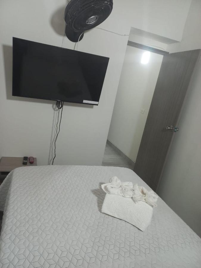 Aparta Estudio Amoblado 4 Medellin, San Joaquin * Medellin