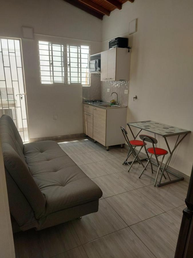 Aparta Estudio Amoblado 4 Medellin, San Joaquin Medellin