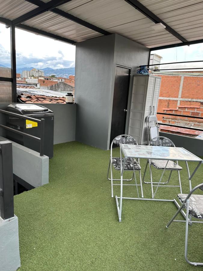 Aparta Estudio Amoblado 4 Medellin, San Joaquin Apartment
